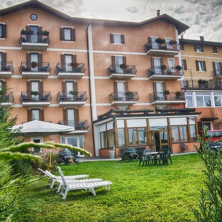 Wellness E Resort Stella Delle Alpi Ronzone Bagian luar foto